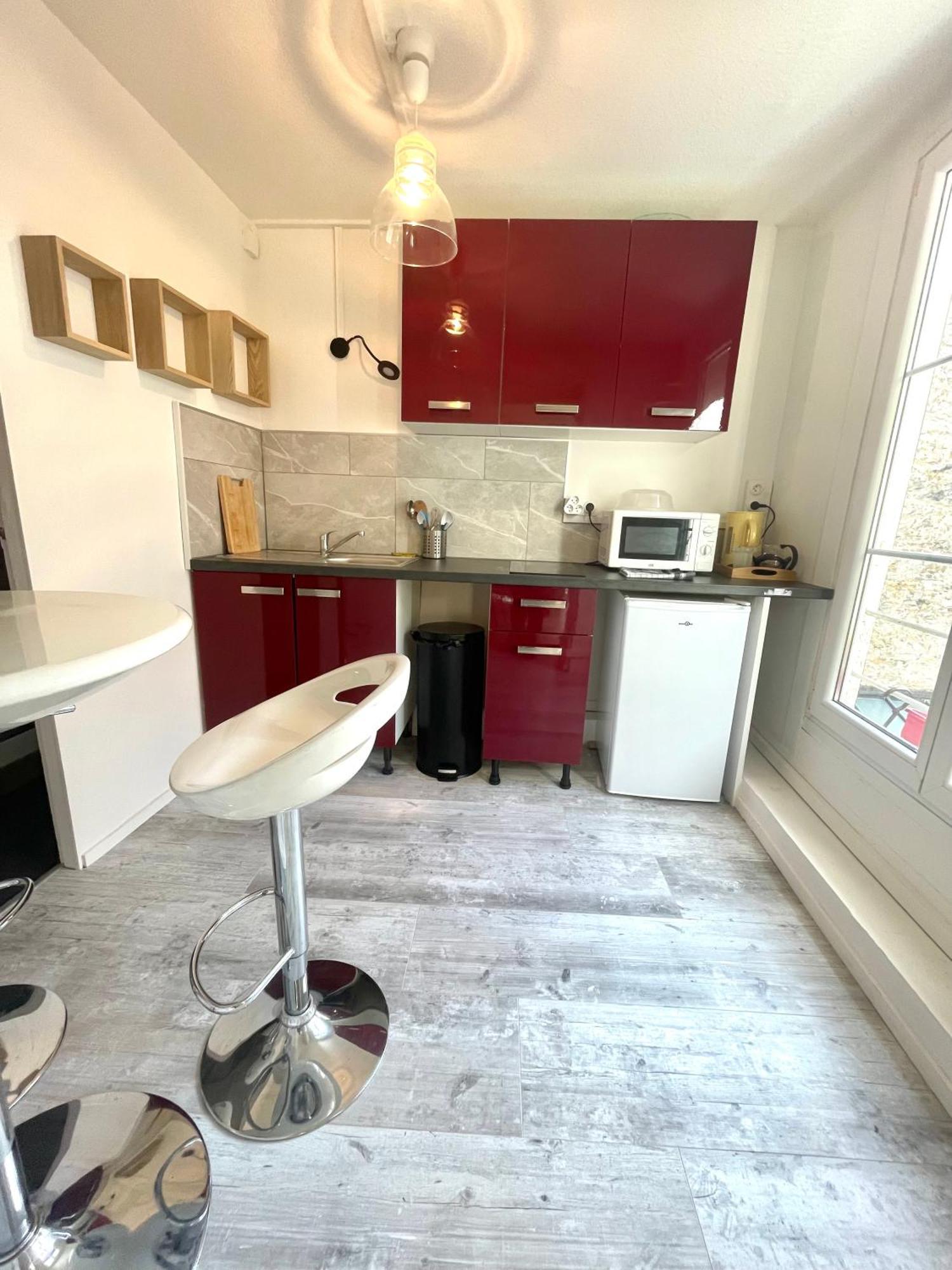 Le Victor Hugo Apartment Безансон Екстериор снимка
